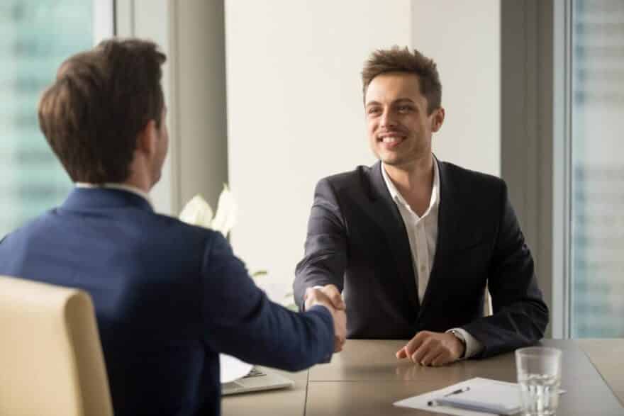 Cómo presentarme en una entrevista de trabajo